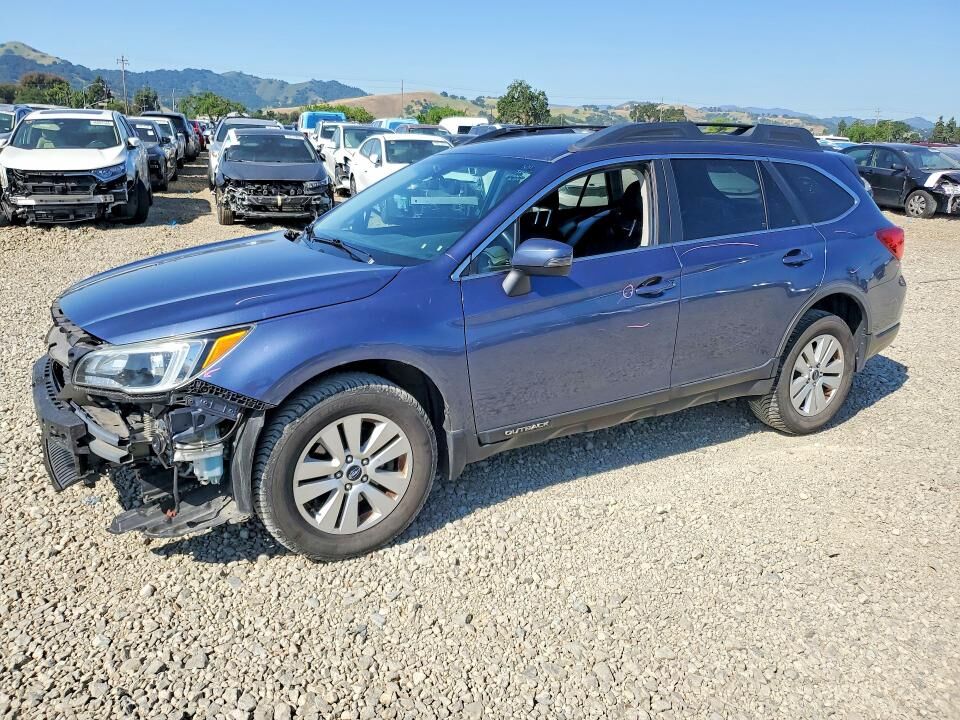 2017 SUBARU Outback