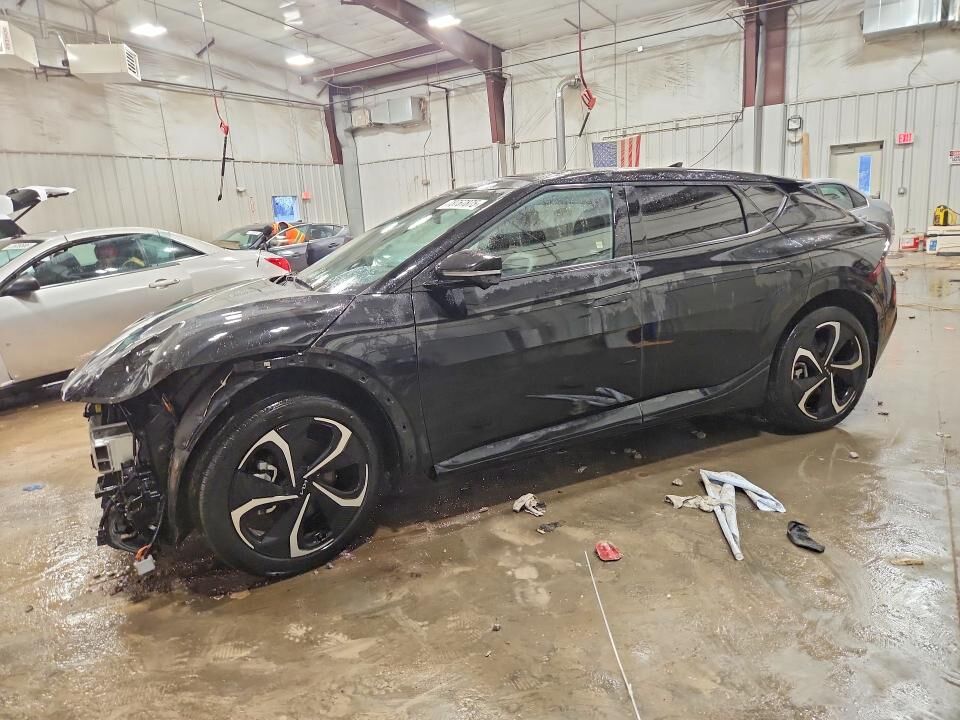 2024 KIA EV6