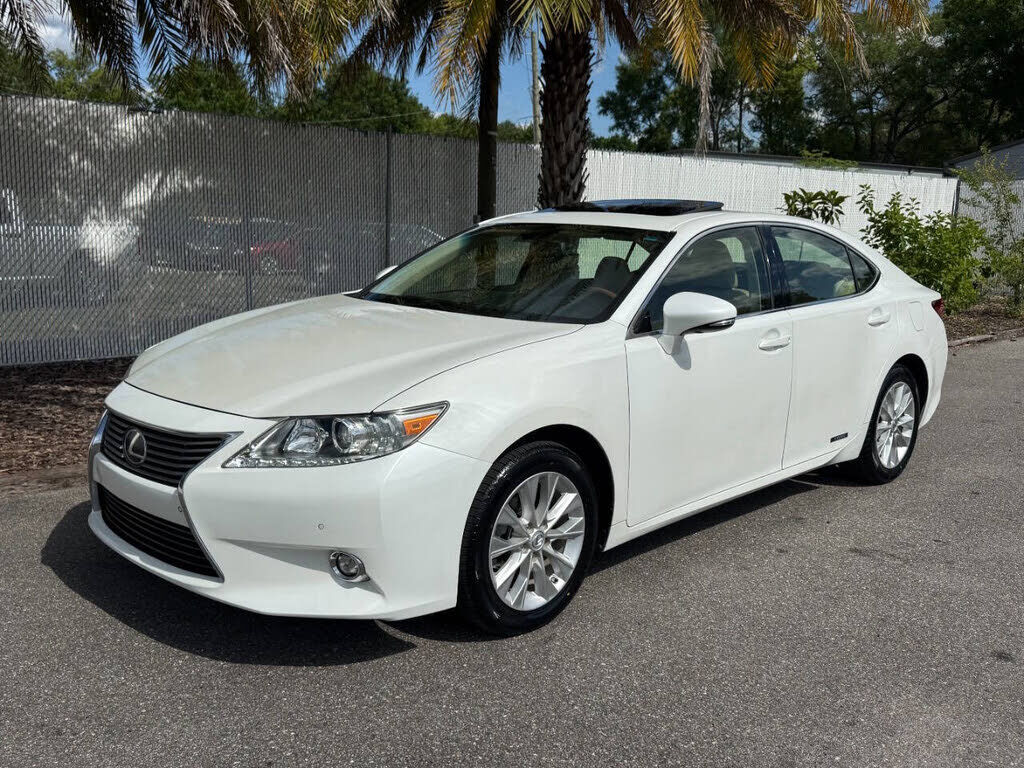 2014 LEXUS ES