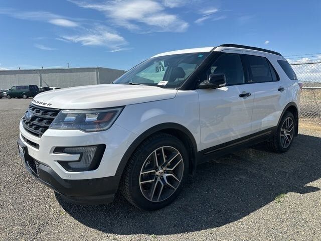 2017 FORD Explorer
