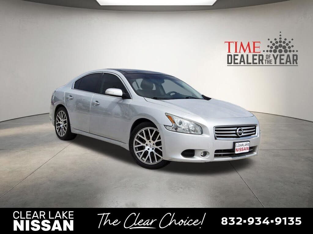 2014 NISSAN Maxima
