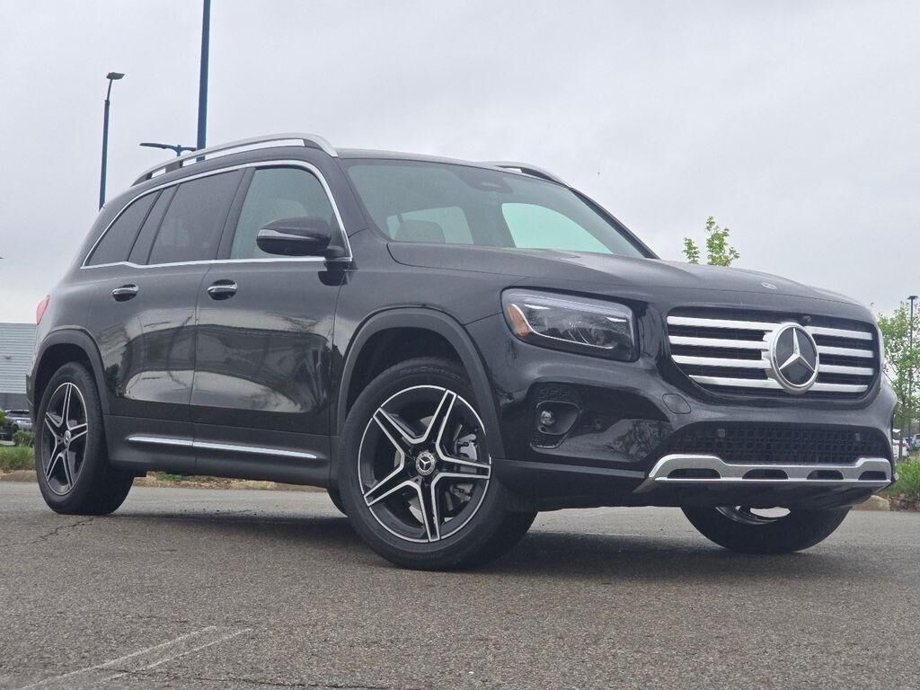 2026 MERCEDES-BENZ GLB-Class