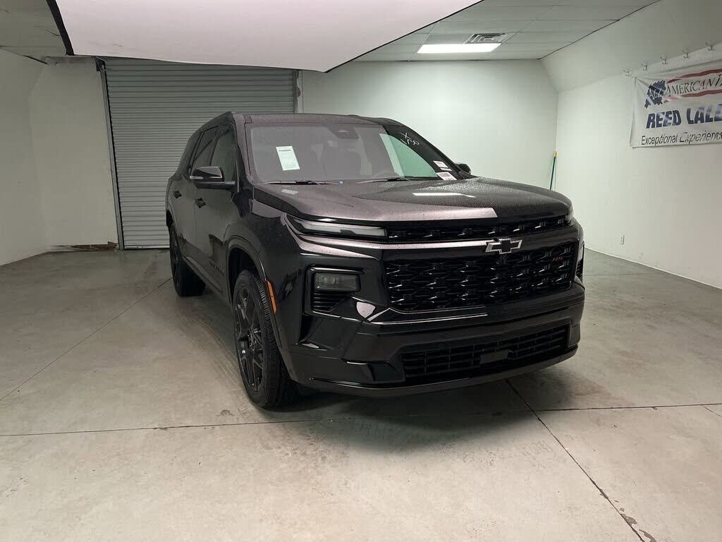 2026 CHEVROLET Traverse