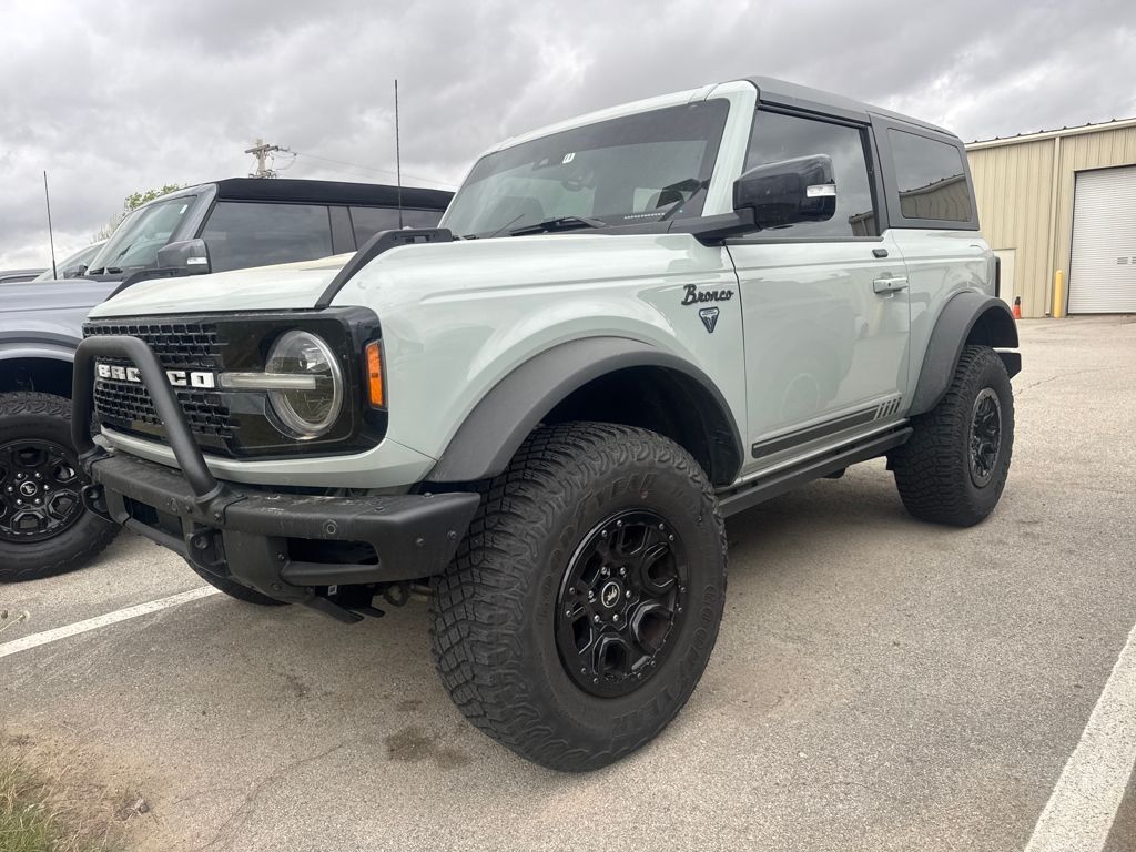 2021 FORD Bronco