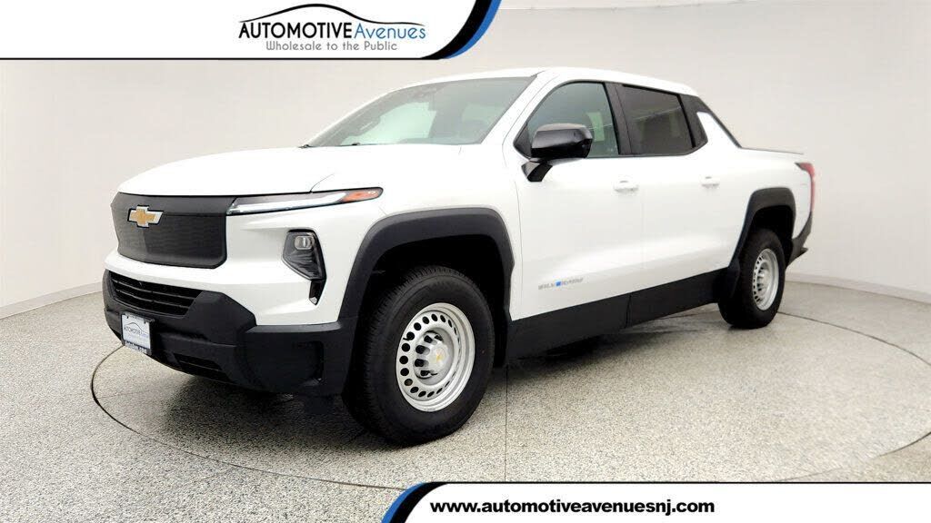 2024 CHEVROLET Silverado EV