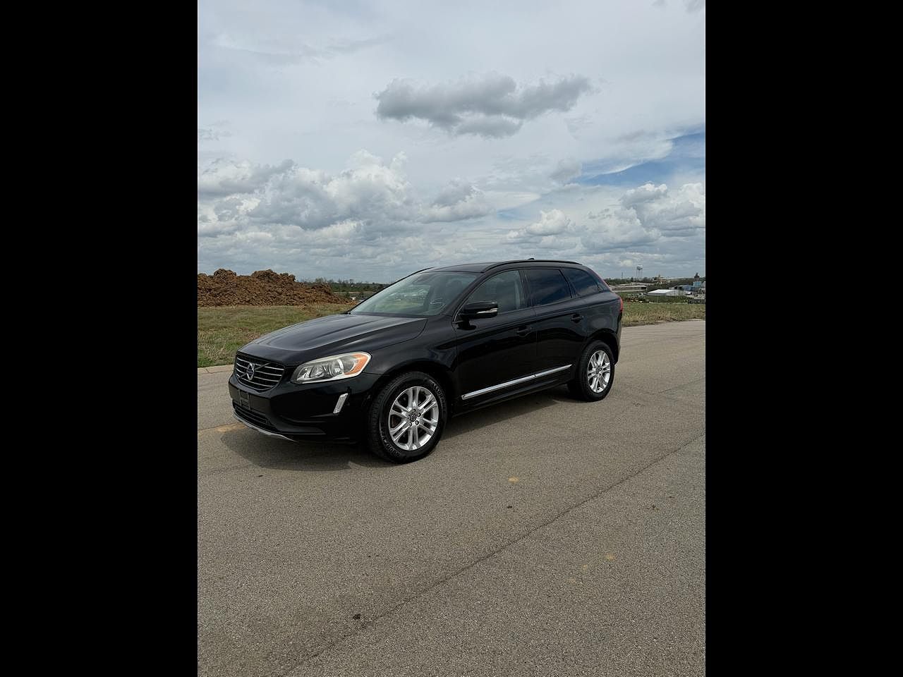 2016 VOLVO XC60