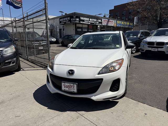2012 MAZDA Mazda3