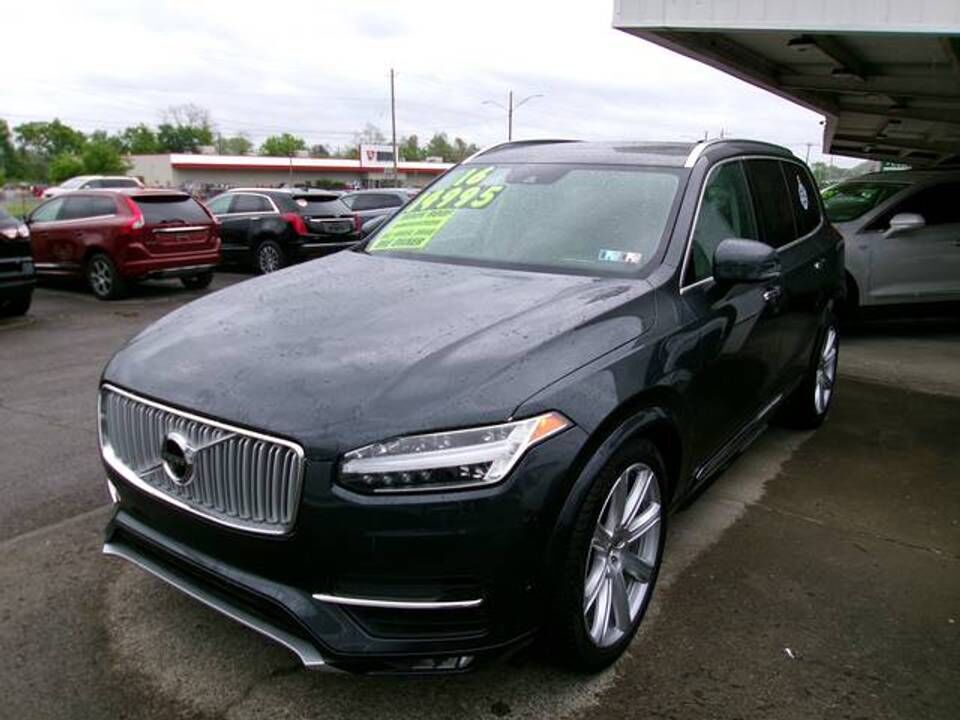 2016 VOLVO XC90