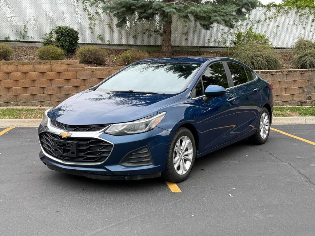 2019 CHEVROLET Cruze