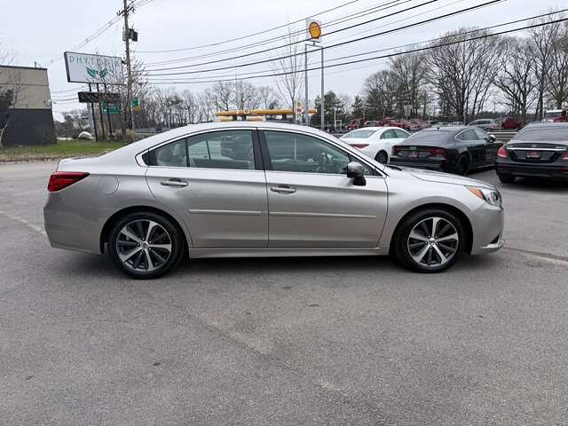 2015 SUBARU Legacy