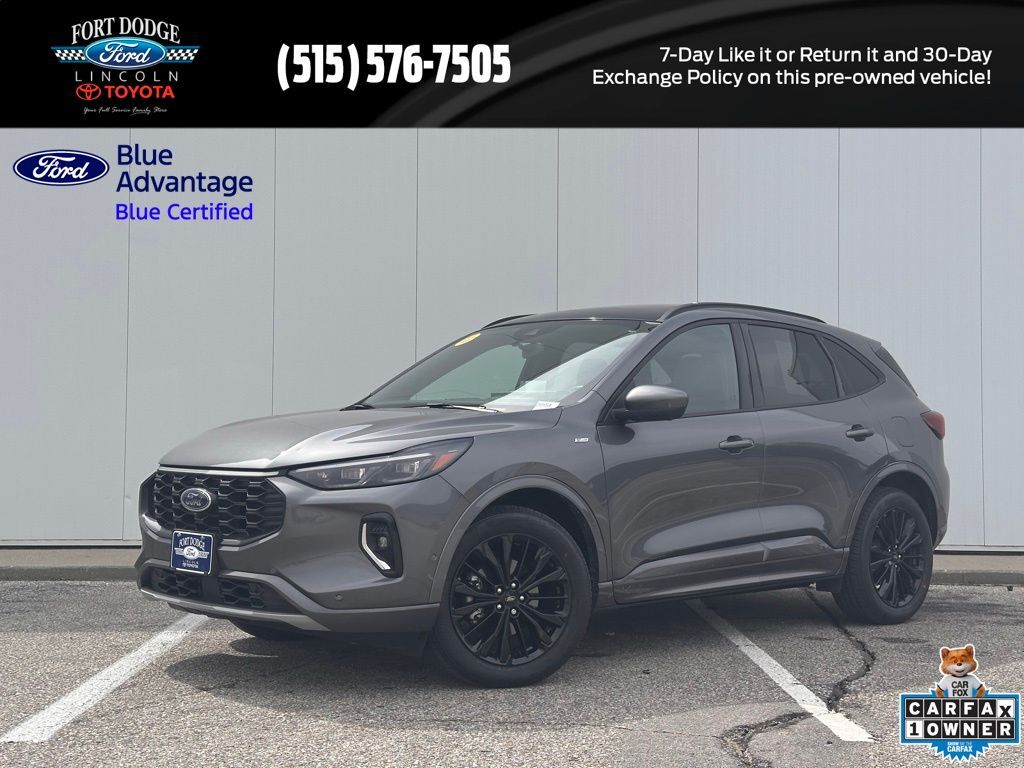 2023 FORD Escape