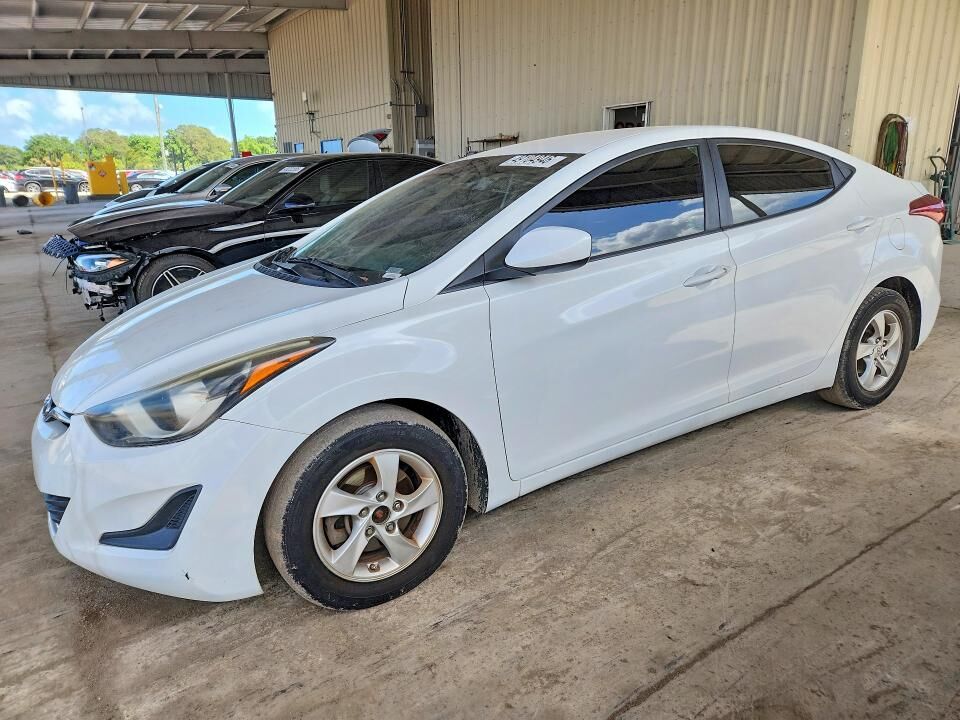 2015 HYUNDAI Elantra