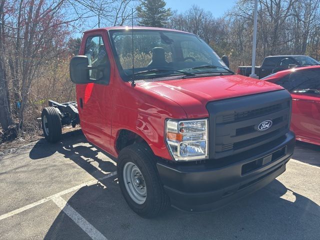 2027 FORD E-350