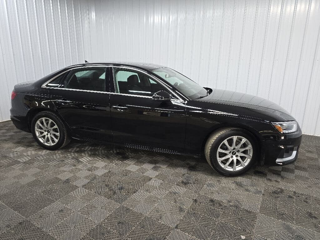 2023 AUDI A4