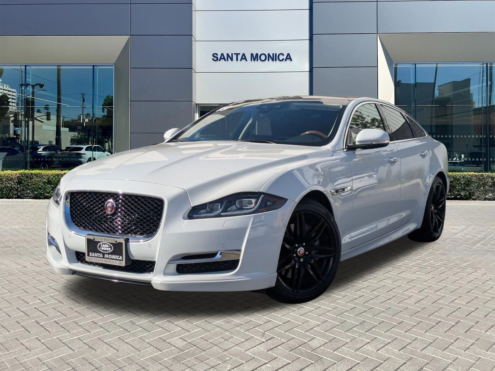 2019 JAGUAR XJ