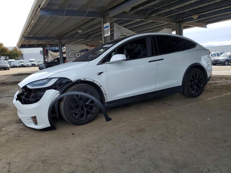 2018 TESLA Model X