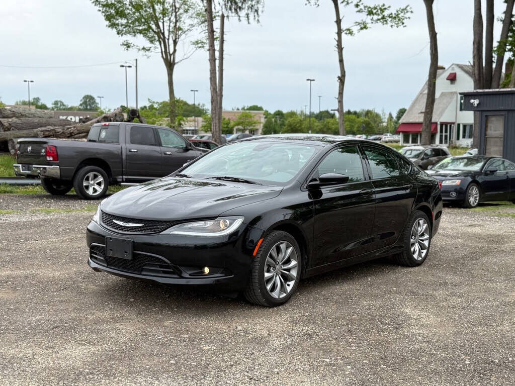 2015 CHRYSLER 200