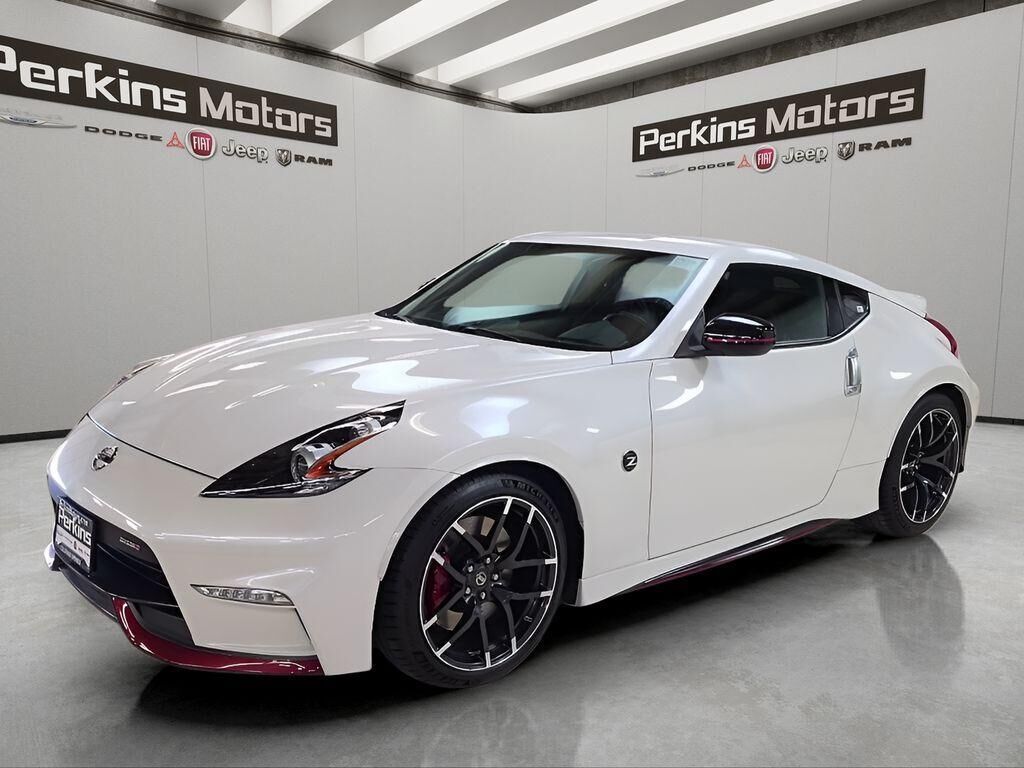 2016 NISSAN 370Z