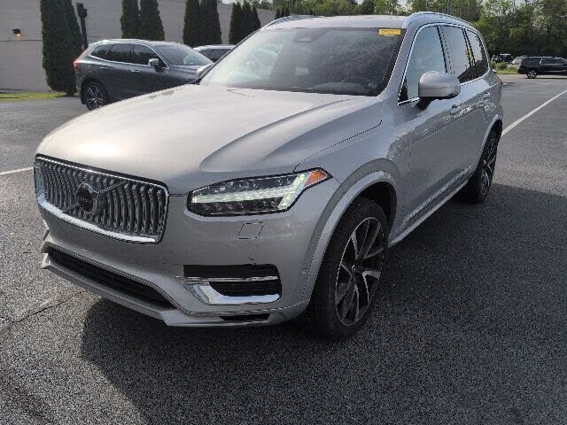 2023 VOLVO XC90