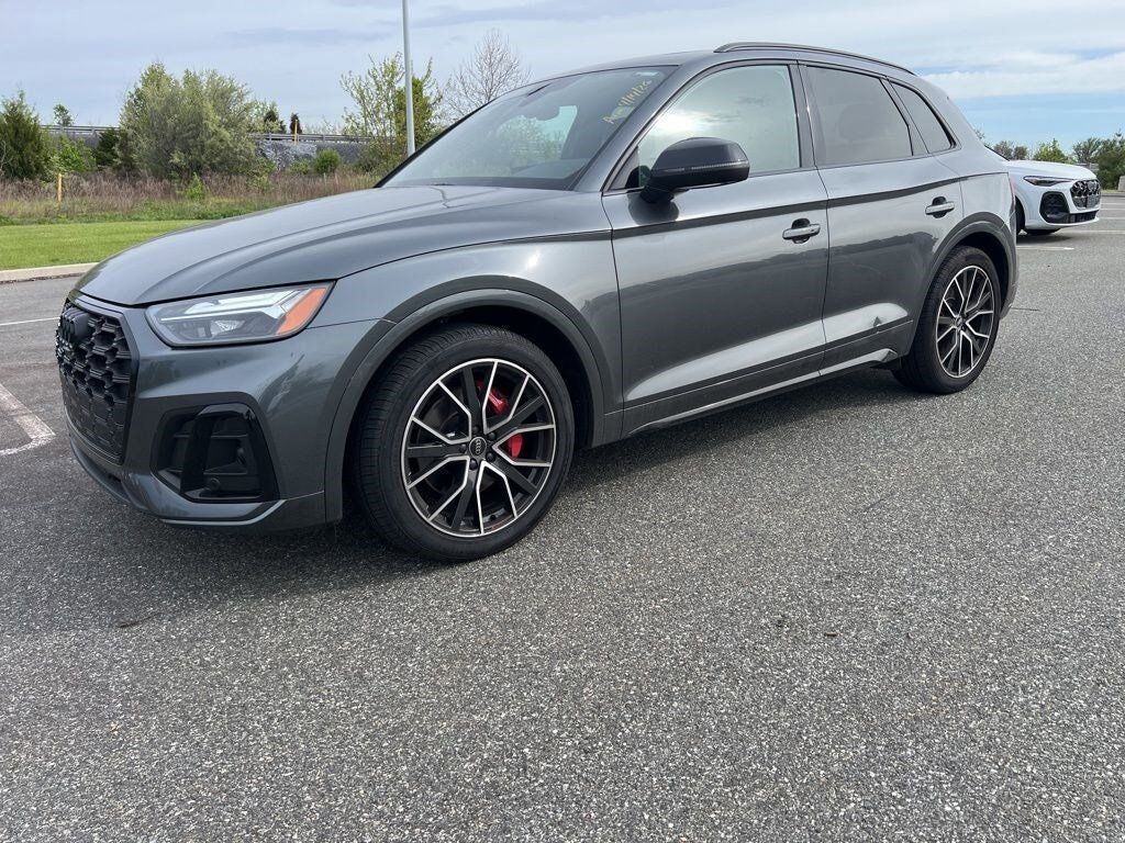 2023 AUDI SQ5