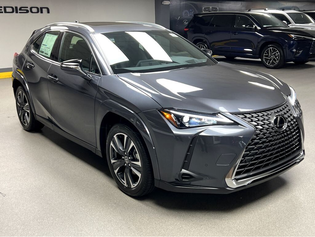 2026 LEXUS UX