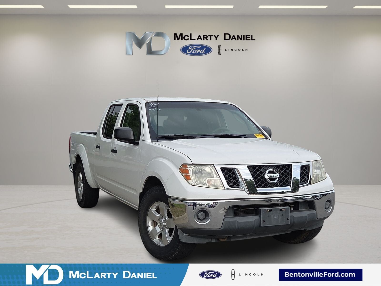 2009 NISSAN Frontier