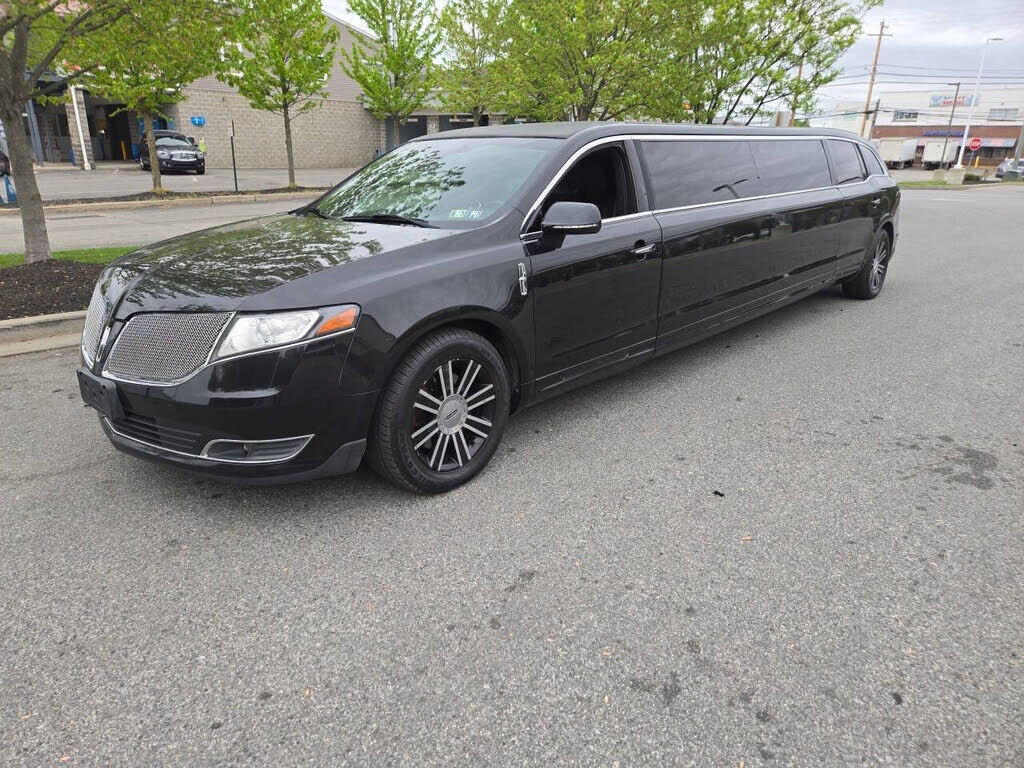2015 LINCOLN MKT