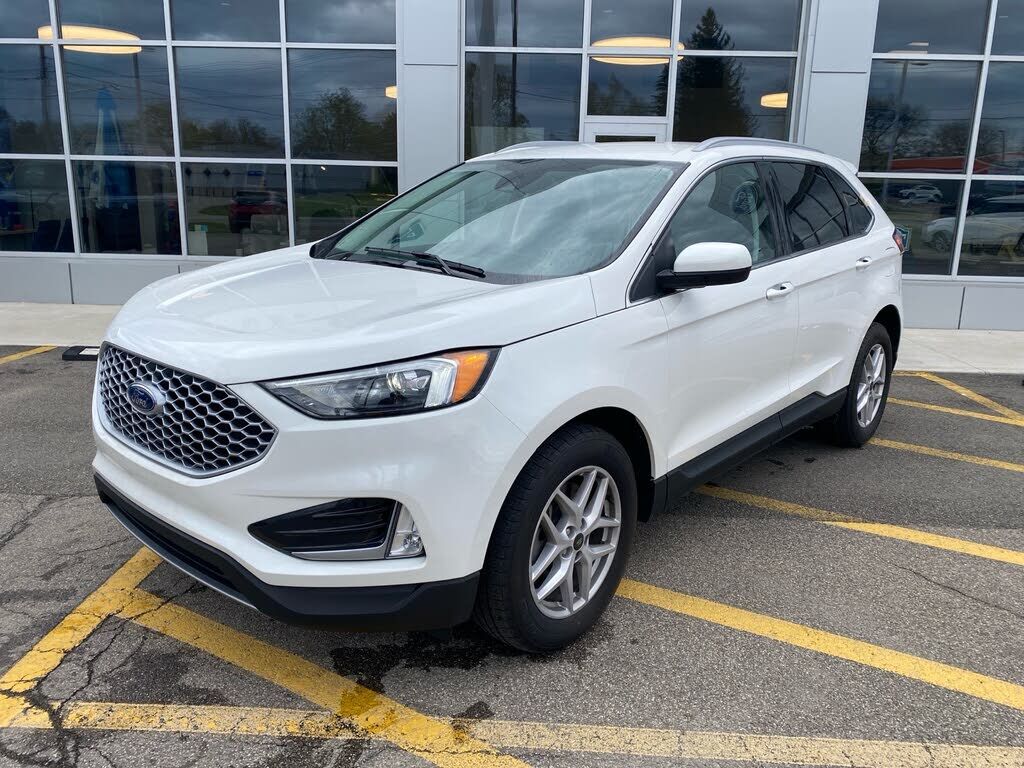 2024 FORD Edge