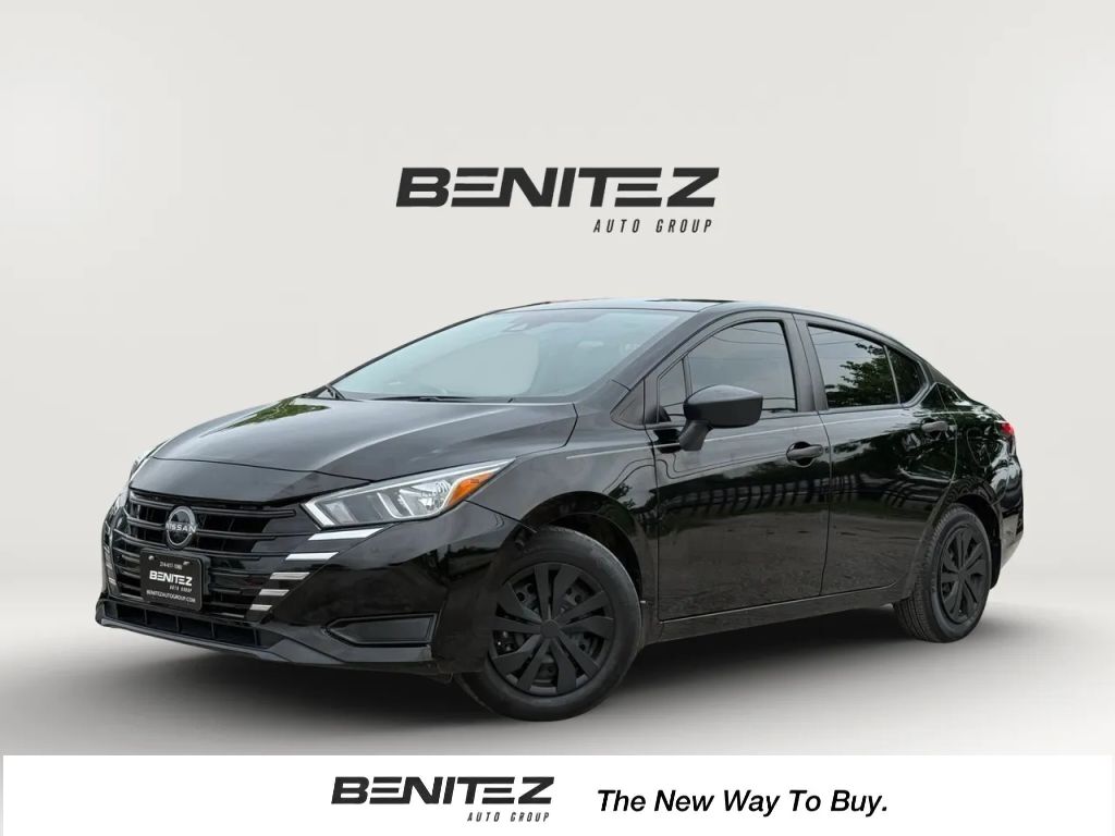 2023 NISSAN Versa