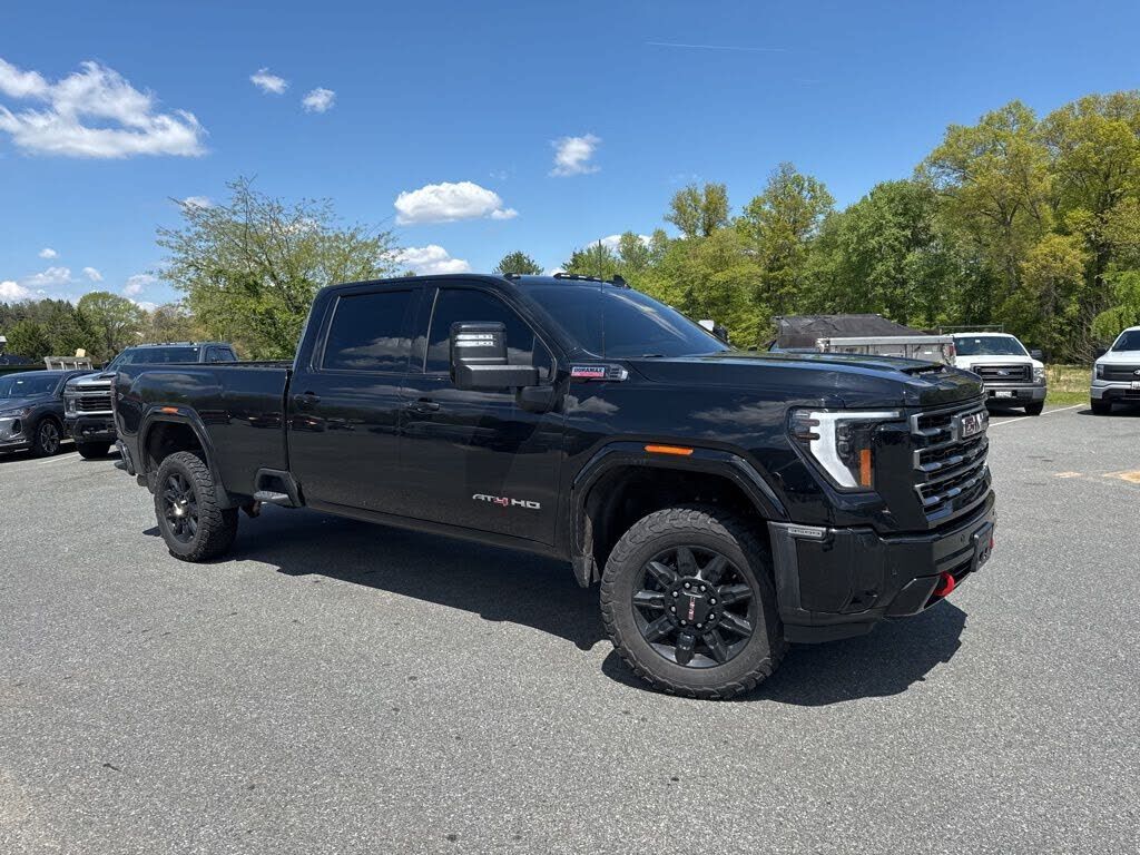 2025 GMC Sierra HD
