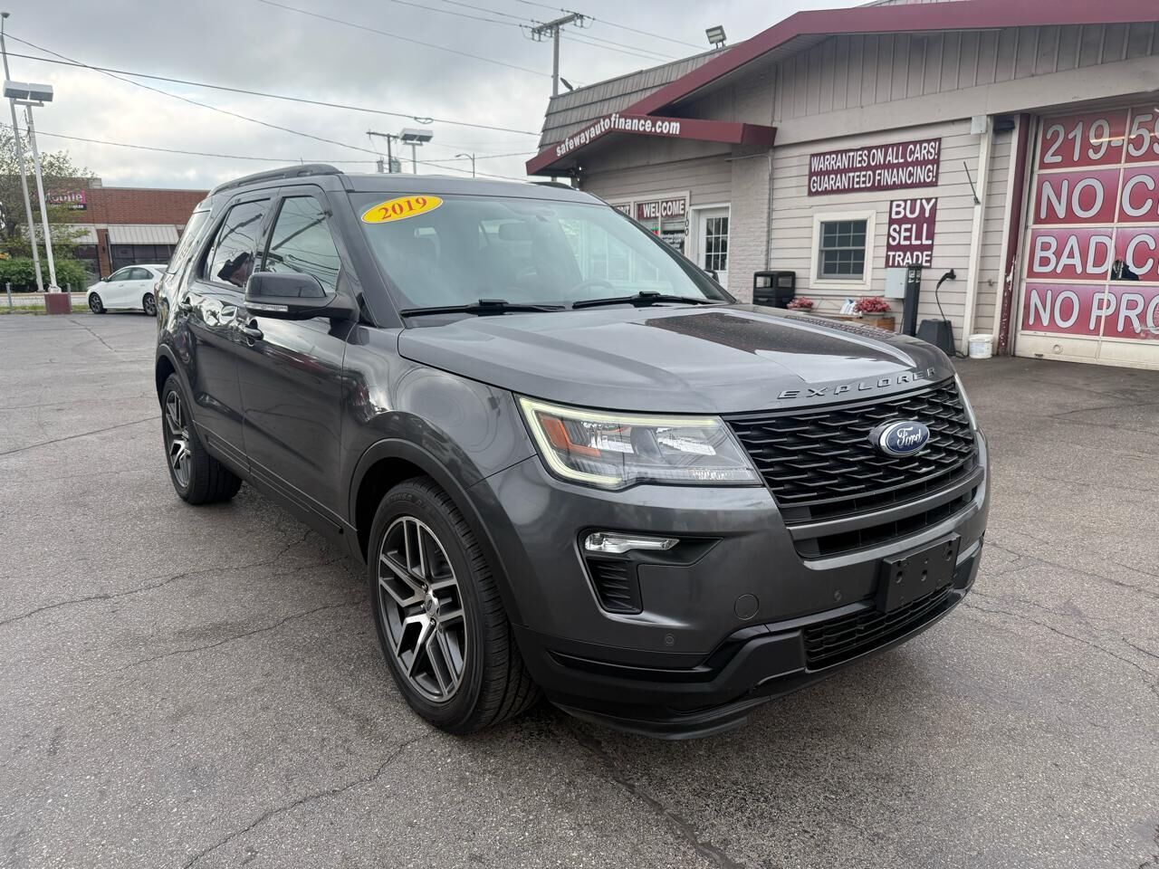 2019 FORD Explorer