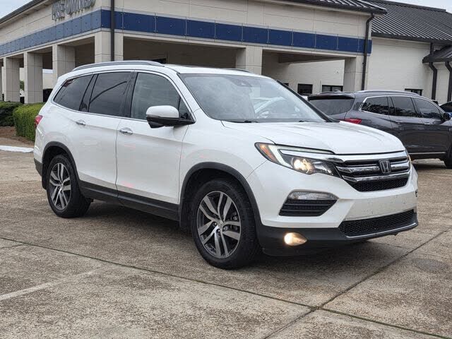 2017 HONDA Pilot