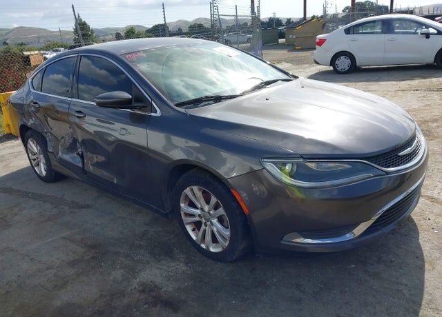 2015 CHRYSLER 200