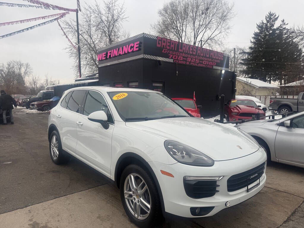 2016 PORSCHE Cayenne