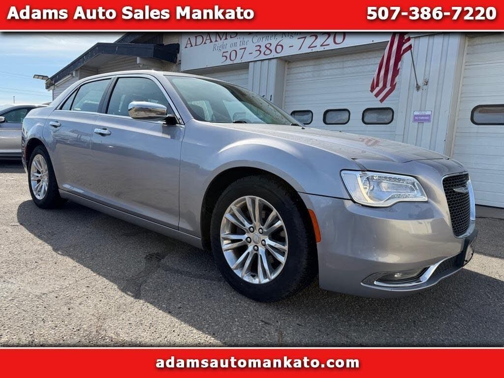 2017 CHRYSLER 300