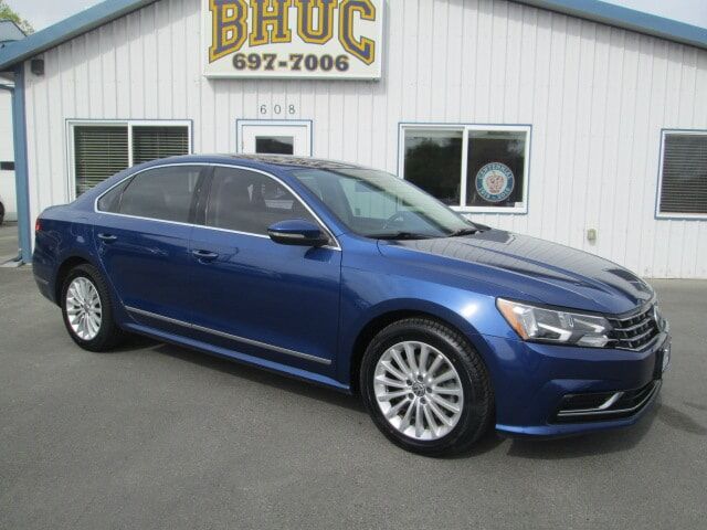 2016 VOLKSWAGEN Passat