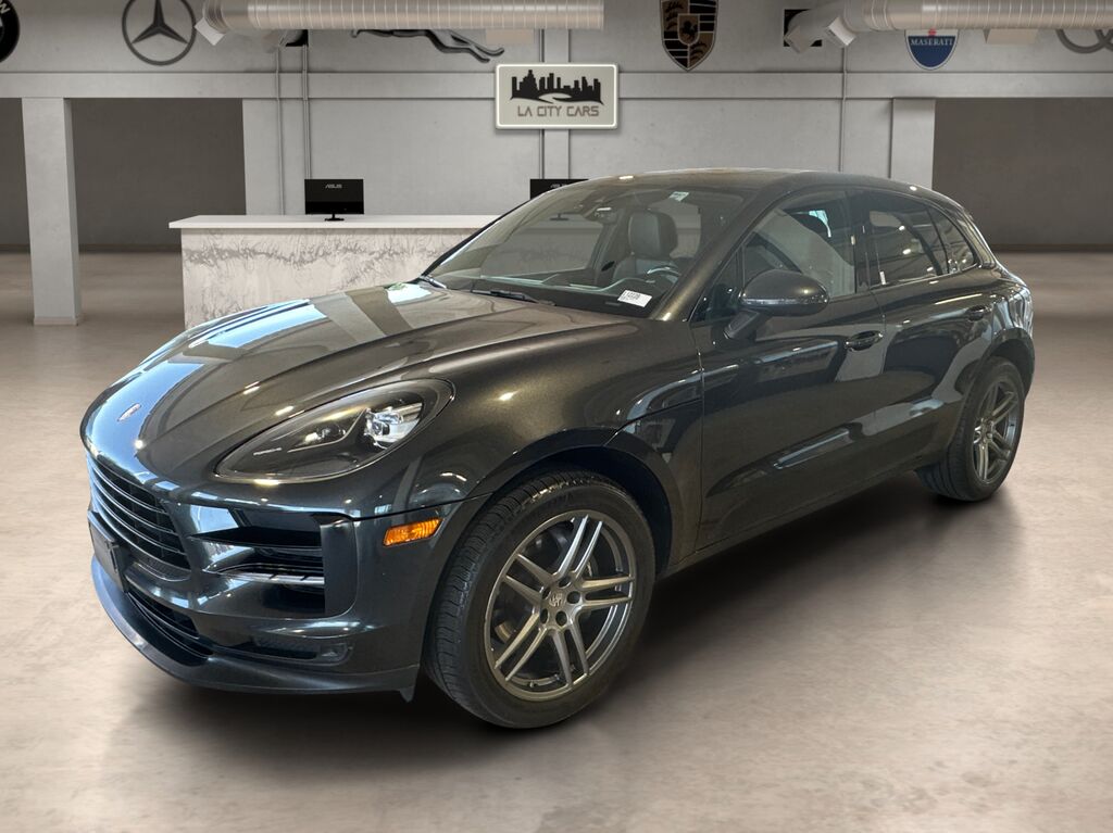2021 PORSCHE Macan