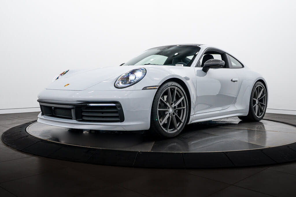 2024 PORSCHE 911