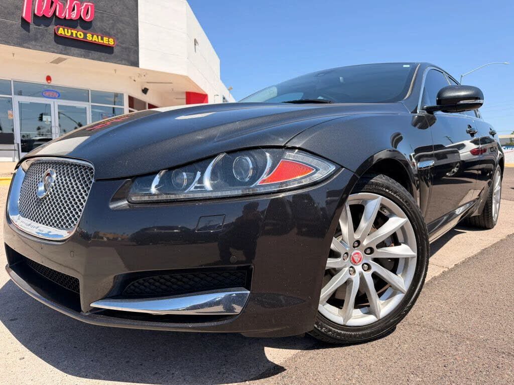 2015 JAGUAR XF