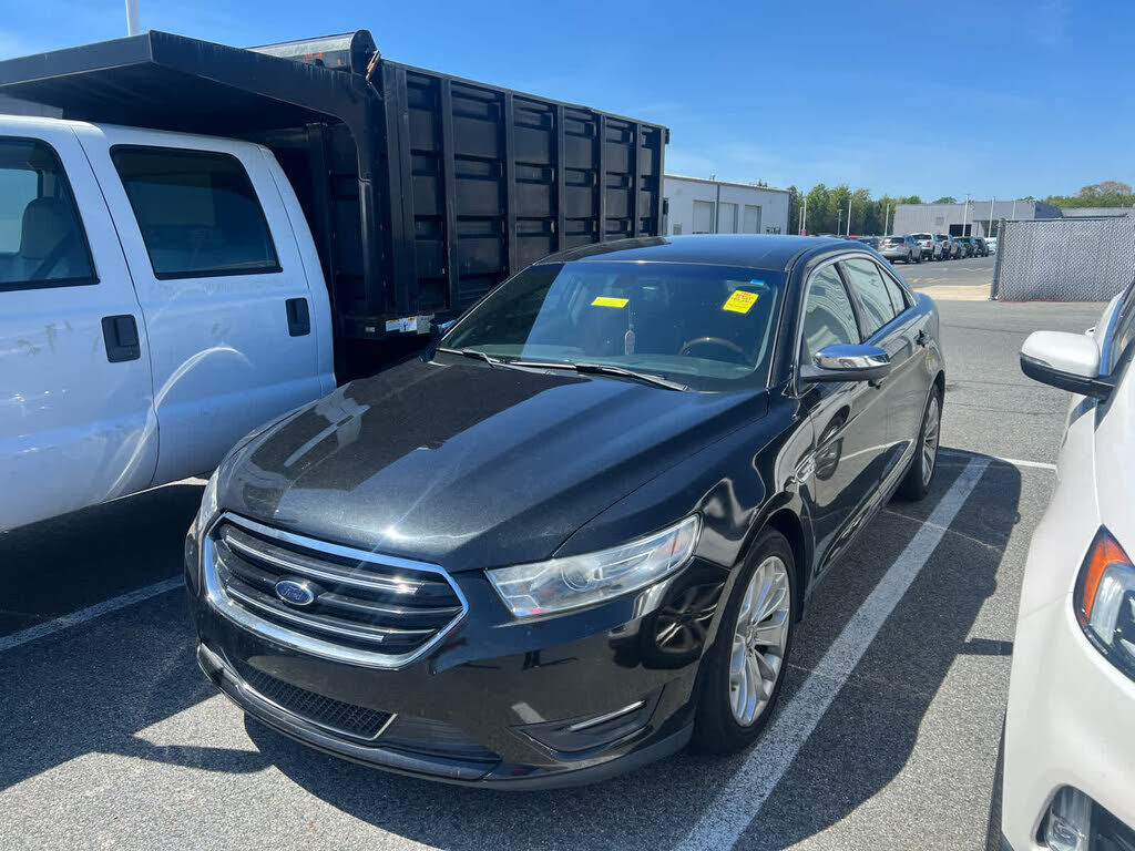 2014 FORD Taurus