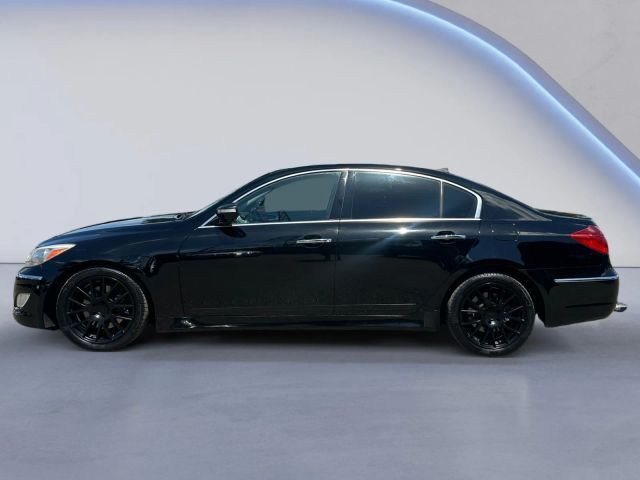 2013 HYUNDAI Genesis