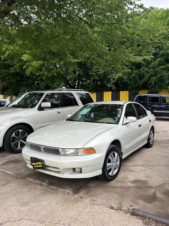 2001 MITSUBISHI Galant