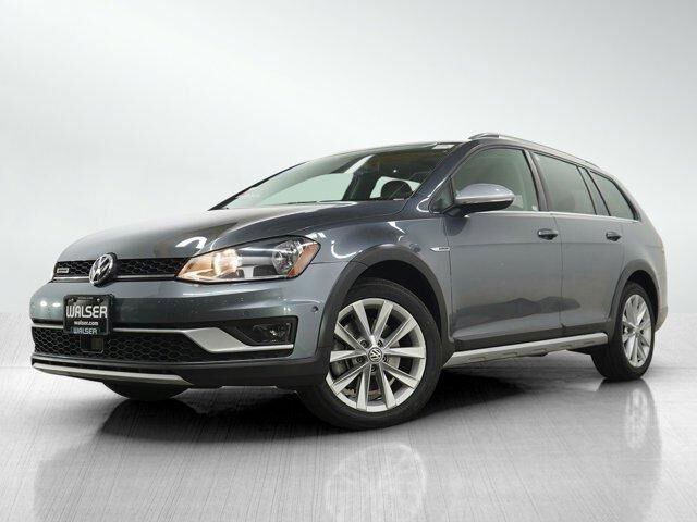 2017 VOLKSWAGEN Golf Alltrack