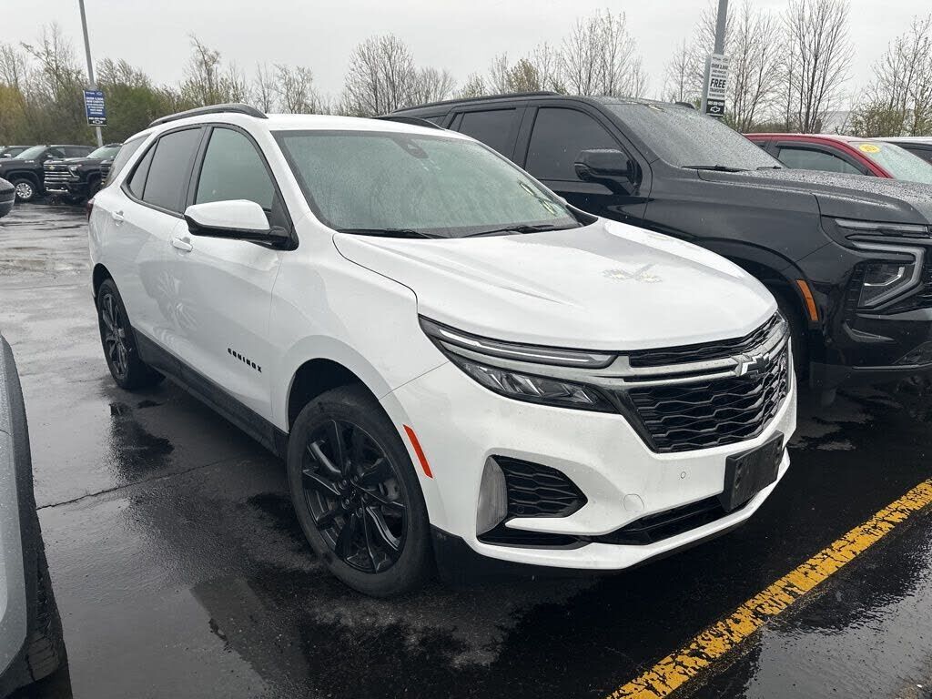 2023 CHEVROLET Equinox