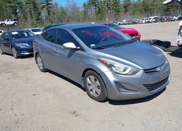 2016 HYUNDAI Elantra