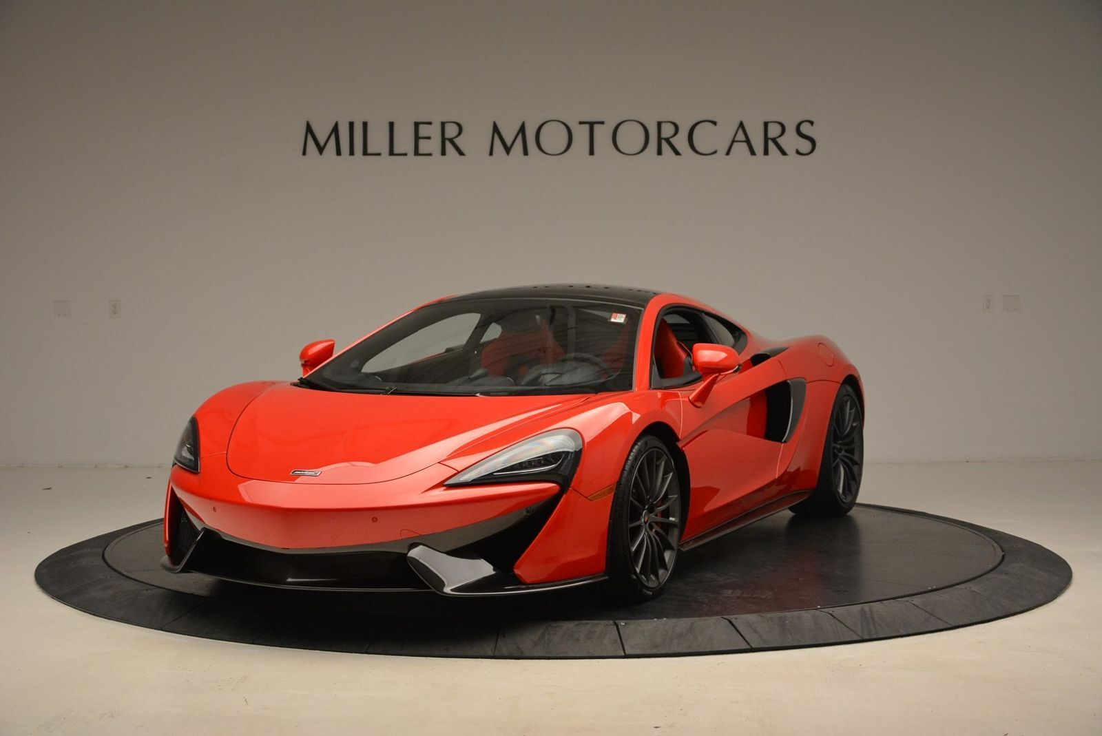 2017 MCLAREN 570GT
