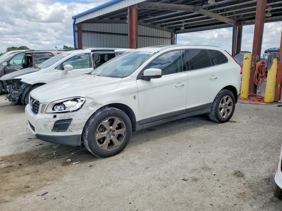 2013 VOLVO XC60