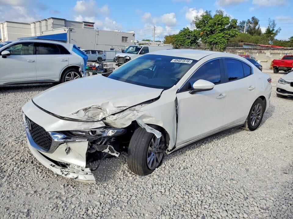 2024 MAZDA Mazda3