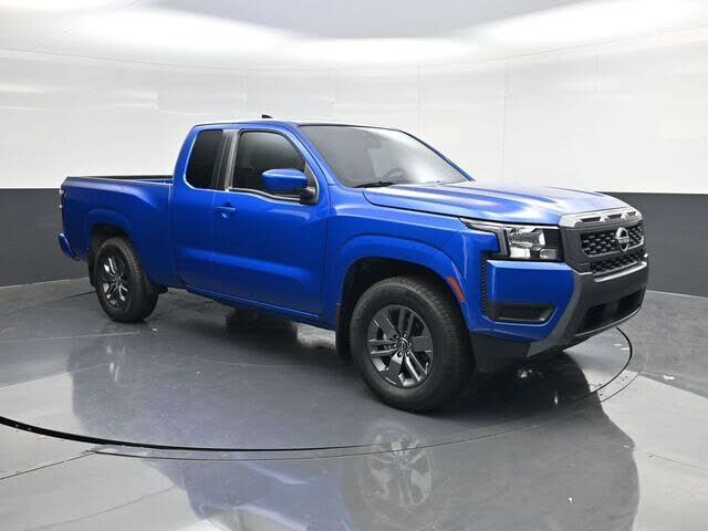 2025 NISSAN Frontier