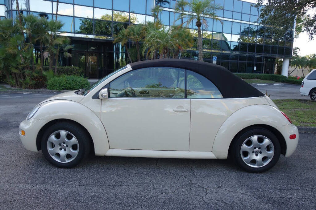 2003 VOLKSWAGEN Beetle